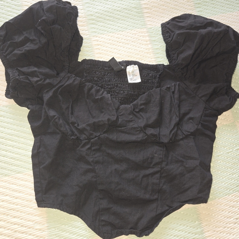 DIVIDED women's cropped shirt